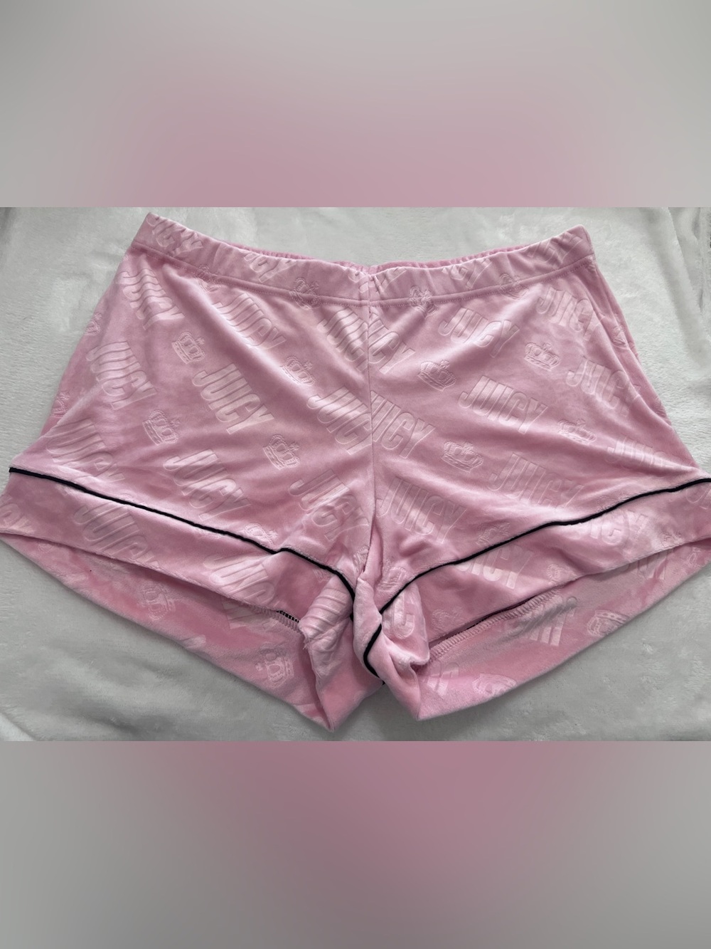 Juicy Couture Pink embossed crown Logo Velour Sleep Shorts Medium NWOT